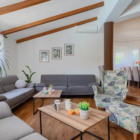 빌라 Casa Luce By Guide *